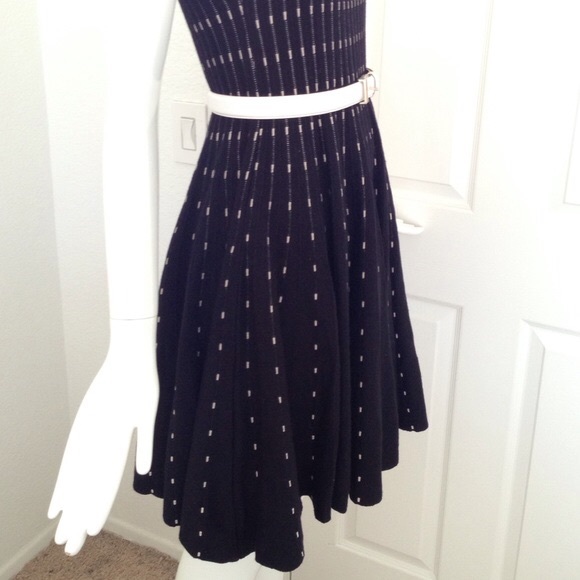 M.A.K Black white fit flare knit dress - Picture 3 of 7